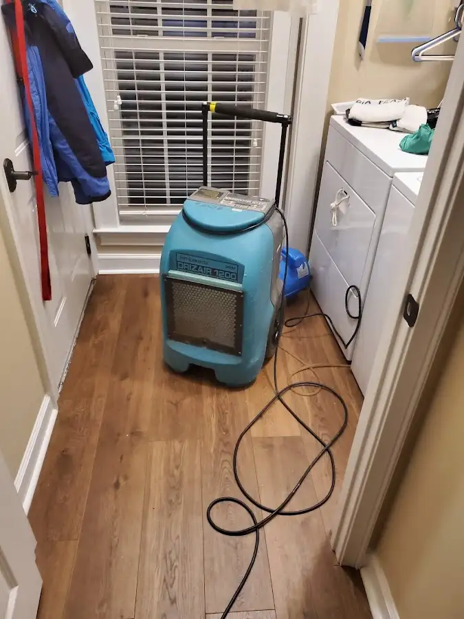 Commercial dehumidifier deployed for Flood Damage Cleanup in Elk Grove Village